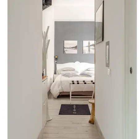 Apartment Portico 32 - Centro